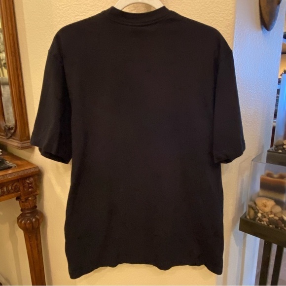 Vintage GUESS Black Tribal Graphic T-Shirt Size Medium-Made In USA-Unisex - Picture 3 of 5